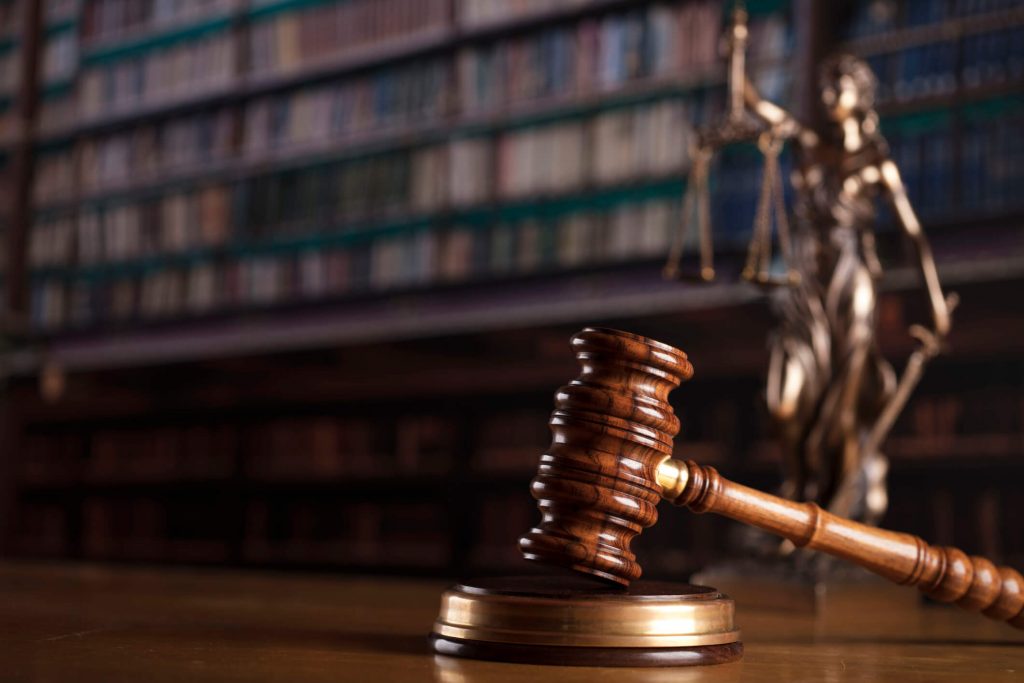Hukuk eğitiminde yeni yaklaşım: Önce düşün, sonra yapay zekâ ile çalış